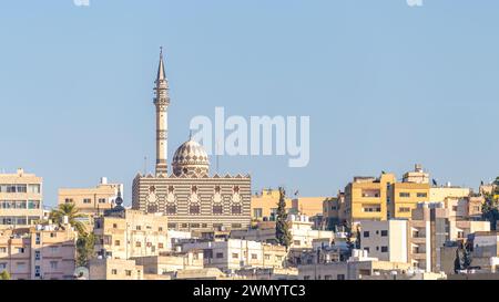 Amman, Giordania - Moschea di Abu Darwish situata sulla cima di una collina ad Amman, Giordania. Foto Stock