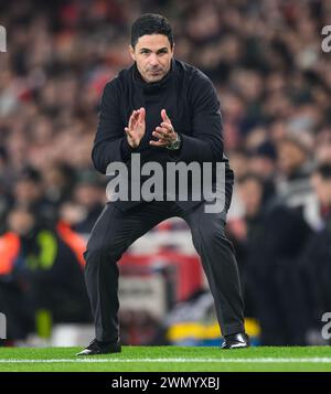 Londra, Regno Unito. 24 febbraio 2024 - Arsenal contro Newcastle United - Premier League - Emirates Stadium. Il direttore dell'arsenale Mikel Arteta. Crediti immagine: Mark Pain / Alamy Live News Foto Stock