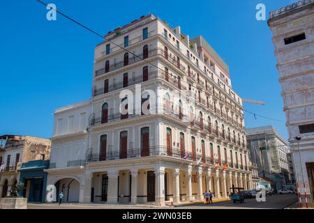 Mystique St Regis Habana Hotel by Royalton sul Paseo del Prado in Calle Colon Street a l'Avana Vecchia (la Habana Vieja), Cuba. L'Avana vecchia è un World Heri Foto Stock