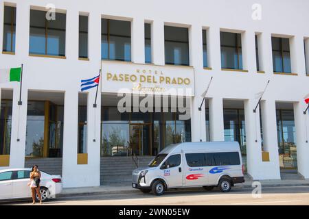 Royalton Habana sul Paseo del Prado a Malecon Avenue a l'Avana Vecchia (la Habana Vieja), Cuba. L'Avana Vecchia è un sito Patrimonio dell'Umanità. Foto Stock