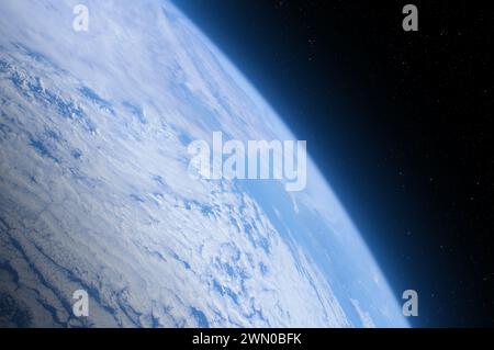 La Terra blu nello spazio. Vista della Terra dallo spazio vicino. Elementi di questa immagine forniti dalla NASA. Foto Stock