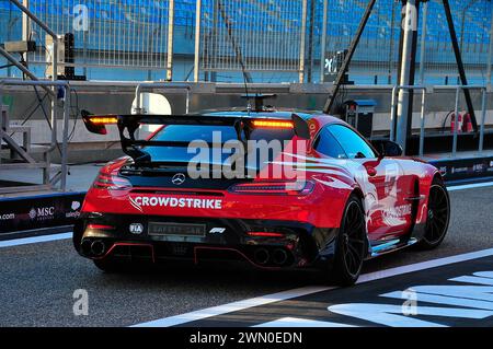 28 febbraio 2024, Bahrain International Circuit, Sakhir, Formula 1 Gulf Air Bahrain Grand Prix 2024, nella foto AMG Safety Car Foto Stock