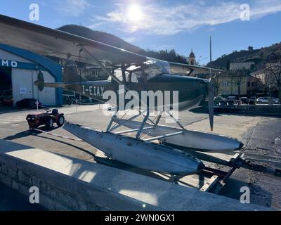 Idrovolanti ospitati nello splendido lago di Como, Colorado, Lombardia, Italia Foto Stock