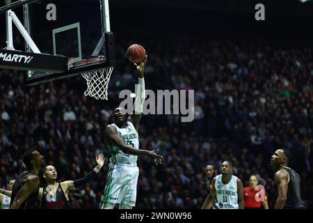 Nanterre, Francia. 28 febbraio 2024. Hamady NDIAYE 55 (Nanterre) durante la partita di basket Betclic Elite del campionato francese tra Nanterre 92 e Monaco Basket il 28 febbraio 2024 alla Paris la Defense Arena di Nanterre, Francia - Photo Loic Wacziak/DPPI Credit: DPPI Media/Alamy Live News Foto Stock