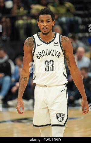 Orlando, Florida, Stati Uniti, 27 febbraio 2024, Brooklyn Nets Center NIC Claxton #33 al Kia Center. (Foto: Marty Jean-Louis/Alamy Live News Foto Stock