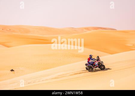 172 WISNIEWSKI Kamil (POL), Yamaha YFM 700R Raptor, FIM W2RC, azione durante la fase 2 dell'Abu Dhabi Desert Challenge 2024, il 28 febbraio 2024 tra al Dhannah e Mzeerâ&#x80;&#x99;ah, Emirati Arabi Uniti Foto Stock