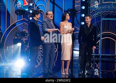 Napoli, Italia. 31 marzo 2022. Vincenzo Albano, Luigi Esposito, Rosario Morra (Gigi e Ross) ed Elisabetta Gregoraci visti durante il famoso spettacolo comico "Mad in Italy" all'auditorium RAI di Napoli. (Credit Image: © Francesco Cigliano/SOPA Images via ZUMA Press Wire) SOLO PER USO EDITORIALE! Non per USO commerciale! Foto Stock