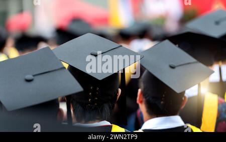 Retro dei laureati durante l'inizio Foto Stock