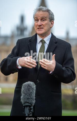 Londra, Regno Unito. 29 febbraio 2024. Il ministro delle scuole Damian Hinds è stato visto durante il round dei media mattutini a Westminster. Crediti: Thomas Krych/Alamy Live News Foto Stock