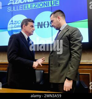 Roma, Italia. 29 febbraio 2024. Il segretario di azione Carlo Calenda con il fondatore di NOS Alessandro Tommasi durante la conferenza stampa azione nos sulle elezioni europee tenutasi al Senato a Roma, Gioved&#xec;, 29 febbraio 2024 (foto Mauro Scrobogna/LaPresse) il segretario di azione Carlo Calenda con il fondatore di NOS Alessandro Tommasi durante la conferenza stampa di azione NOS sulle elezioni europee tenutesi al Senato di Roma, giovedì 29 febbraio 2024. (Foto di Mauro Scrobogna/LaPresse) credito: LaPresse/Alamy Live News Foto Stock