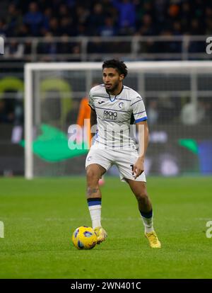 Milano, Italia. 28 febbraio 2024. Ederson dell'Atalanta BC visto in azione durante la partita tra l'Inter Milan e l'Atalanta Bergamasca calcio come parte della serie A italiana, partita di calcio allo Stadio San Siro. Punteggio finale; Inter Milan 4 - 0 Atalanta BC credito: SOPA Images Limited/Alamy Live News Foto Stock