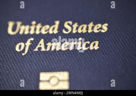 Un primo piano degli Stati Uniti d'America passaporto, i passaporti sono rilasciati ai cittadini e ai cittadini americani, viaggi, concetto di turismo, American V Foto Stock