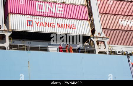 HHLA Container Terminal Eurogate a Burchardkai ad Amburgo. Porto di Amburgo. Trasporto di navi. Amburgo, Germania Foto Stock