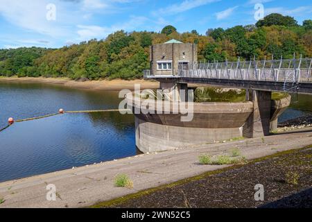 Lo straripamento a Tittesworth Reservoir, Meerbrook, Leek, Staffordshire, Inghilterra, Regno Unito Foto Stock