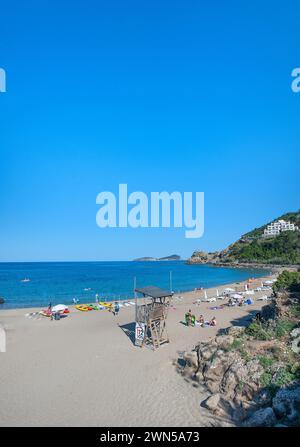 Spiaggia di es Figueral, Ibiza, Baleari, Spagna Foto Stock