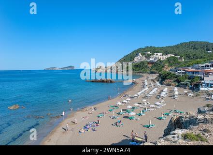 Spiaggia di es Figueral, Ibiza, Baleari, Spagna Foto Stock