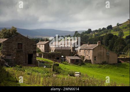 La frazione di Satron a Swaledale, nello Yorkshire Dales, Regno Unito Foto Stock