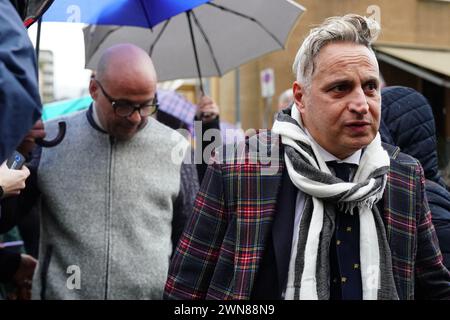 Foto Spada/LaPresse 01 marzo 2024 - Brescia, Italia - cronaca - Tribunale di Brescia prima udienza della revisione del processo della strage di erba nella foto: Avv. Luca D'auria 01 marzo 2024, 2024 Brescia, Italia - relazione - Tribunale del calcio di Brescia prima udienza della revisione del processo al massacro di erba nella foto: Luca D'auria credito: LaPresse/Alamy Live News Foto Stock