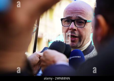 Foto Spada/LaPresse 01 marzo 2024 - Brescia, Italia - cronaca - Tribunale di Brescia prima udienza della revisione del processo della strage di erba nella foto: azouz marzouk 01 marzo 2024, 2024 Brescia, Italia - relazione - Tribunale del calcio di Brescia prima udienza della revisione del processo al massacro di erba nella foto: azouz marzouk credito: LaPresse/Alamy Live News Foto Stock