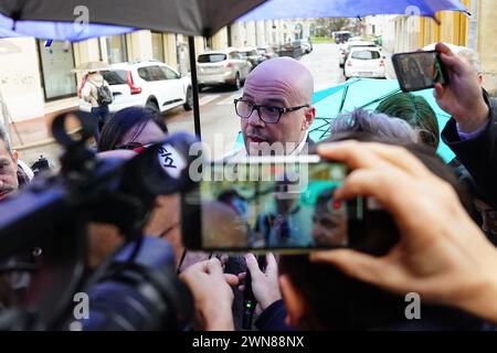 Foto Spada/LaPresse 01 marzo 2024 - Brescia, Italia - cronaca - Tribunale di Brescia prima udienza della revisione del processo della strage di erba nella foto: azouz marzouk 01 marzo 2024, 2024 Brescia, Italia - relazione - Tribunale del calcio di Brescia prima udienza della revisione del processo al massacro di erba nella foto: azouz marzouk credito: LaPresse/Alamy Live News Foto Stock