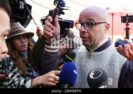 Foto Spada/LaPresse 01 marzo 2024 - Brescia, Italia - cronaca - Tribunale di Brescia prima udienza della revisione del processo della strage di erba nella foto: azouz marzouk 01 marzo 2024, 2024 Brescia, Italia - relazione - Tribunale del calcio di Brescia prima udienza della revisione del processo al massacro di erba nella foto: azouz marzouk credito: LaPresse/Alamy Live News Foto Stock