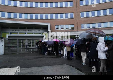 Foto Spada/LaPresse 01 marzo 2024 - Brescia, Italia - cronaca - Tribunale di Brescia prima udienza della revisione del processo della strage di erba nella foto: il Tribunale di Brescia 01 marzo 2024, 2024 Brescia, Italia - relazione - Tribunale del calcio di Brescia prima udienza della revisione del processo al massacro di erba nella foto: tribunale di Brescia credito: LaPresse/Alamy Live News Foto Stock