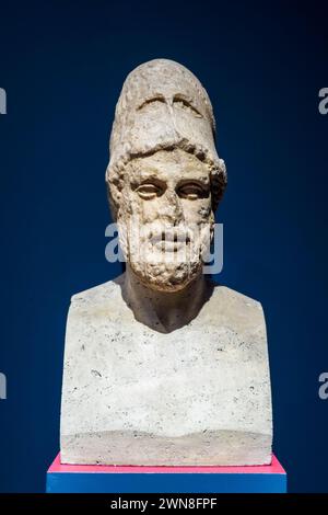 Ritratto di Pericle (495 - 429 a.C., politico e generale greco) della collezione Castellani - marmo pentelico, II secolo d.C. - Museo di Scultura Antica Giovanni Barracco, Roma, Italia Foto Stock