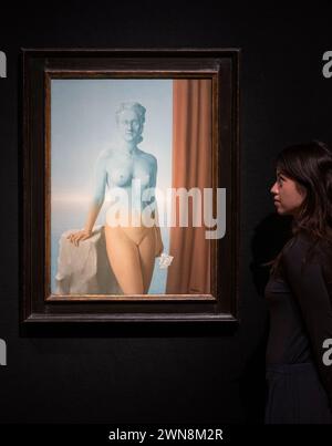 Christie's, Londra, Regno Unito. 1 marzo 2024. L'anteprima delle vendite serali del 20/21 marzo presenta le opere con una bassa stima combinata di £ 169.225.000, con la vendita del 7 marzo. Le opere includono: René Magritte, la Magie noire, stima: £ 3.000.000-5.000.000. The Art of the Surreal Evening sale. Crediti: Malcolm Park/Alamy Live News Foto Stock