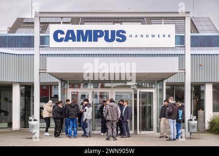 AusbildungsCampus der Handwerkskammer zu Köln*** il campus di formazione della camera di Colonia dell'artigianato qualificato Nordrhein-Westfalen Deutschland, Germania GMS10665 Foto Stock