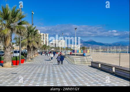 Passeggiata pedonale a Playa San Juan, Alicante, Spagna Foto Stock