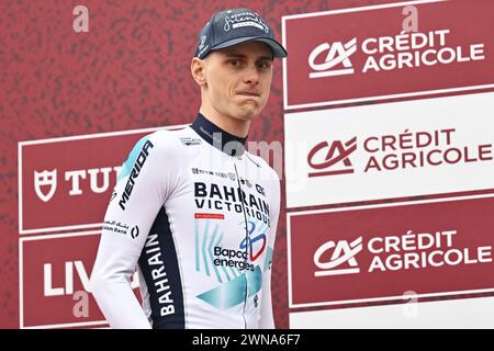 Siena, Italia. 1 marzo 2024. Lo sloveno Matej Mohoric del Bahrein vittorioso nella foto durante le presentazioni del team in vista della "strade bianche", gara ciclistica di un giorno da e per Siena, Italia, venerdì 01 marzo 2024. BELGA FOTO DIRK WAEM credito: Belga News Agency/Alamy Live News Foto Stock