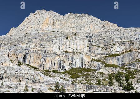 Le cime rocciose del Kings Canyon National Park Foto Stock