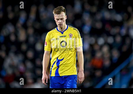 Doetinchem, Nederland. 1 marzo 2024. DOETINCHEM, 01-03-2024, Stadium De Vijverberg, calcio, Eredivisie olandese, stagione 2023/2024, partita tra De Graafschap e TOP Oss. MIGLIOR giocatore di Oss Xander Lambrix credito: Pro Shots/Alamy Live News Foto Stock