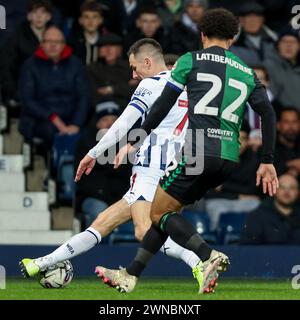 West Bromwich, Regno Unito. 1 marzo 2024. Durante l'EFL Sky Bet Championship match tra West Bromwich Albion e Coventry City agli Hawthorns di West Bromwich, Inghilterra, il 1 marzo 2024. Foto di Stuart Leggett. Solo per uso editoriale, licenza richiesta per uso commerciale. Non utilizzare in scommesse, giochi o pubblicazioni di singoli club/campionato/giocatori. Crediti: UK Sports Pics Ltd/Alamy Live News Foto Stock