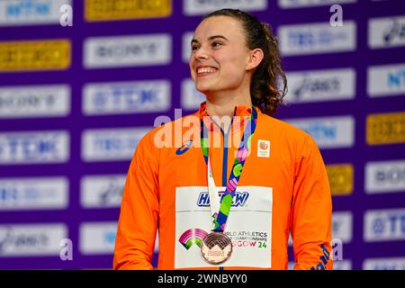 Glasgow, Regno Unito. 1 marzo 2024. GLASGOW, REGNO UNITO - 1 MARZO: Sofie Dokter dei Paesi Bassi, vincitrice della medaglia di bronzo, dopo aver partecipato al Pentathlon femminile durante il primo giorno dei Campionati mondiali di atletica leggera indoor Glasgow 2024 all'Emirates Arena il 1° marzo 2024 a Glasgow, Regno Unito. (Foto di Andy Astfalck/Agenzia BSR) credito: Agenzia BSR/Alamy Live News Foto Stock