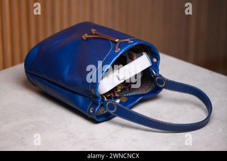 HCMC, VN - febbraio 2024. Apple Vision Pro per uso editoriale Foto Stock