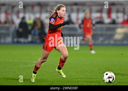 Lovanio, Belgio. 27 febbraio 2024. Jarne Teulings (18) del Belgio nella foto di una partita tra le squadre nazionali del Belgio, chiamata Red Flames e Ungheria nella promozione/retrocessione tra i gruppi A e B, partita di andata nella UEFA Women's Nations League 2023-24, sabato 27 febbraio 2024 a Lovanio, BELGIO . Crediti: Sportpix/Alamy Live News Foto Stock