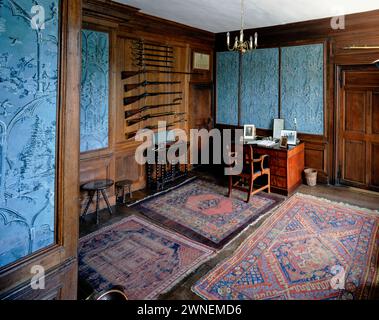 Interno della Sprimghill House e del museo dei costumi, Moneymore, Contea di Tyrone, Irlanda del Nord Foto Stock