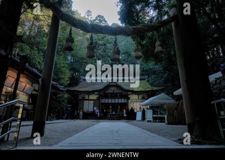 Santuario Saijinja sul sentiero Yamanobe no Michi, Nara, Giappone Foto Stock