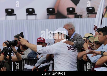 Città del Messico, città del Messico, Messico. 1 marzo 2024. Arrivo di Mario Delgado al raduno di campagna della dottoressa Claudia Sheinbaum Pardo, candidata alla presidenza della Repubblica a nome del partito MORENA. (Credit Image: © Luis e Salgado/ZUMA Press Wire) SOLO PER USO EDITORIALE! Non per USO commerciale! Foto Stock