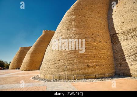 Mura dell'Arca di Bukhara vecchie fortezze in Uzbekistan. Foto Stock