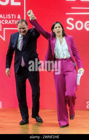 Roma, Italia. 2 marzo 2024. Stefan Lofven, Elly Schlein durante i lavori del Congresso elettorale del Partito Socialista Europe PSE tenutosi a Roma, sabato, 02 marzo 2024 (foto Mauro Scrobogna/LaPresse) Stefan Lofven, Elly Schlein durante i lavori del congresso elettorale del Partito Socialista Europa PSE tenutosi a Roma, sabato 2 marzo 2024. (Foto di Mauro Scrobogna/LaPresse) credito: LaPresse/Alamy Live News Foto Stock