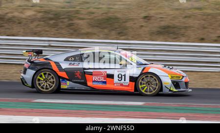 GT All-Comers Challenge con David Frankland nella sua Audi R8 GT4 Evo 2 del 2020 durante il meeting storico 200, 2022, Snetterton, Norfolk, Regno Unito. Foto Stock