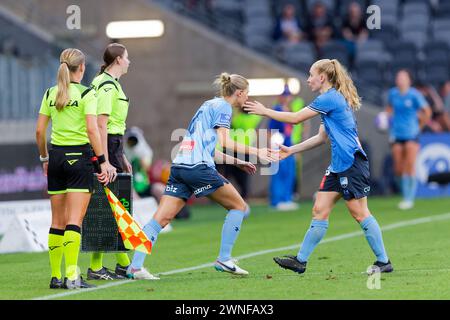 Sydney, Australia. 2 marzo 2024. Lucy Johnson sostituisce Taylor Ray durante l'A-League Women Rd18 match tra Western Sydney Wanderers e Sydney FC al CommBank Stadium il 2 marzo 2024 a Sydney, Australia Credit: IOIO IMAGES/Alamy Live News Foto Stock
