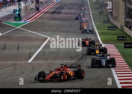 Sakhir, Bahrein. 2 marzo 2024. Charles Leclerc (MON) Ferrari SF-24. 02.03.2024. Campionato del mondo di formula 1, Rd 1, Gran Premio del Bahrain, Sakhir, Bahrain, giorno della gara. Il credito fotografico dovrebbe essere: XPB/Alamy Live News. Foto Stock