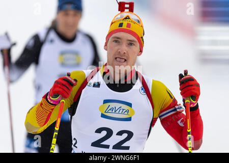 Oslo, Norvegia 02 marzo 2024, Florent Claude del Belgio reagisce dopo la gara maschile di partenza di massa di 15 km disputata al BMW IBU World Cup Biathlon di Holmenkollen Oslo, Norvegia. Crediti: Nigel Waldron/Alamy Live News Foto Stock