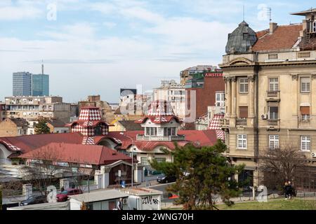 Belgrado, Serbia - 8 FEB 2024: Mercato agricolo Zeleni Venac a Stari Grad, Belgrado, capitale della Serbia. Foto Stock