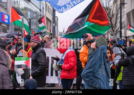 Pro Palestine march, Birmingham, 02/03/24 Foto Stock