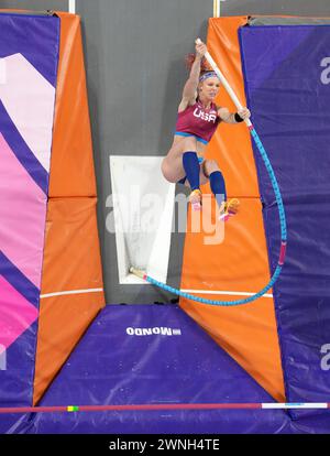 Il Sandi Morris degli Stati Uniti nel caveau femminile durante il secondo giorno dei Campionati mondiali di atletica indoor all'Emirates Arena di Glasgow. Data foto: Sabato 2 marzo 2024. Foto Stock