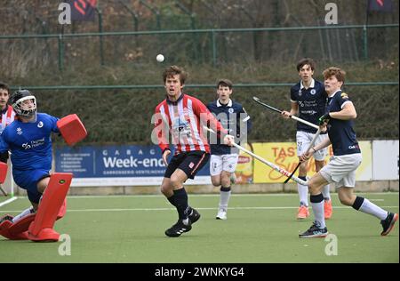 Bruxelles, Belgio. 3 marzo 2024. Tom Boon di Leopold guarda la palla durante una partita di hockey tra il Royal Leopold Club e Gantoise, domenica 03 marzo 2024, a Uccle/Ukkel, Bruxelles, il giorno 14 del campionato belga di hockey di prima divisione. BELGA FOTO JOHN THYS credito: Belga News Agency/Alamy Live News Foto Stock